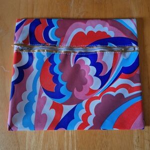 Vintage makeup bag